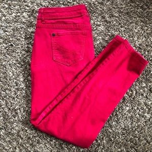 • 2/$10 • Vera Wang Hot Pink Jeans